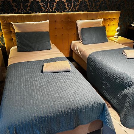 B&M Guesthouse Oświęcim Εξωτερικό φωτογραφία