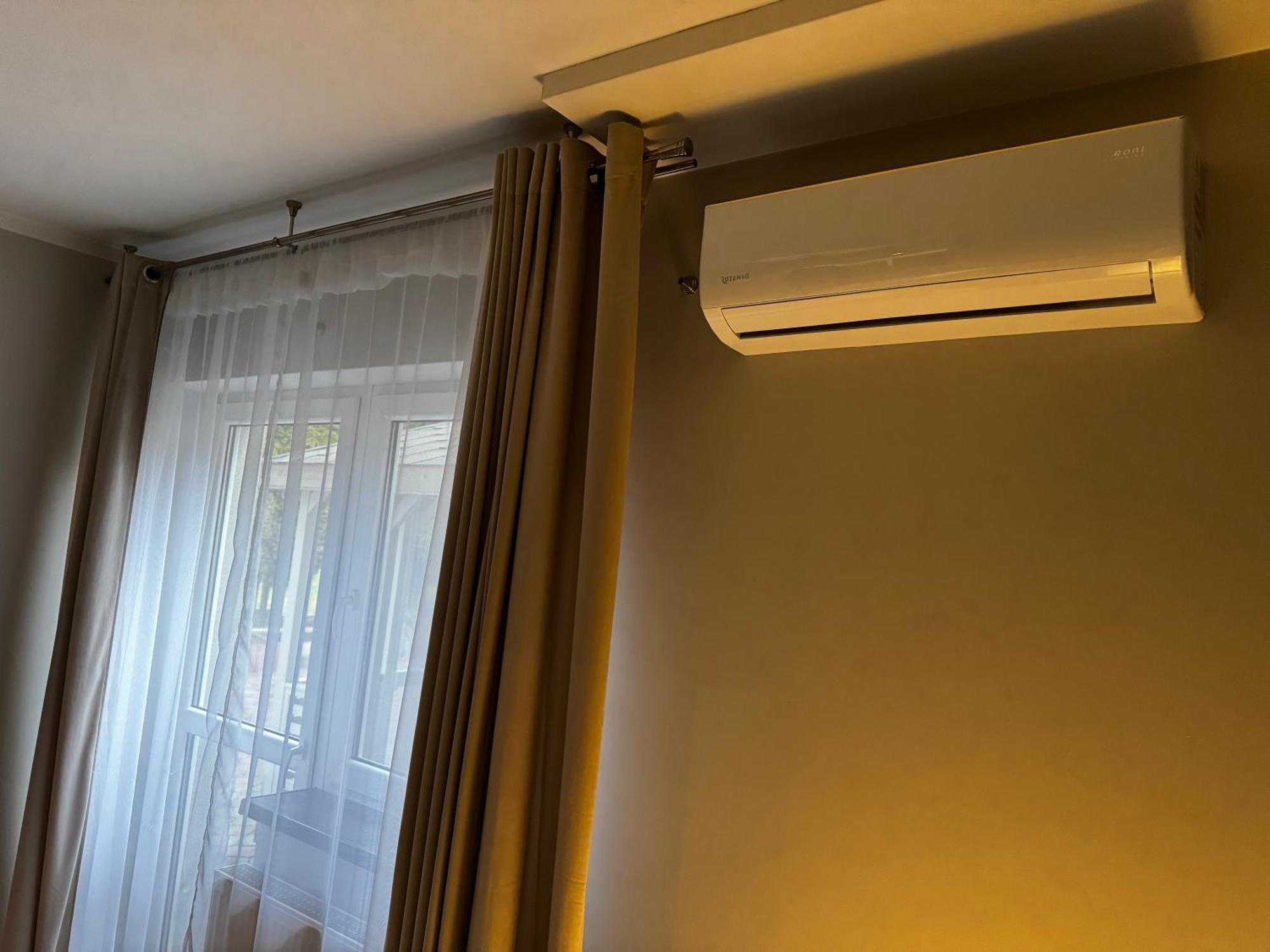 B&M Guesthouse Oświęcim Εξωτερικό φωτογραφία