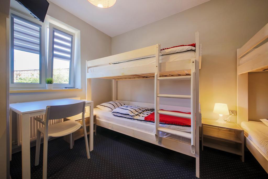 B&M Guesthouse Oświęcim Εξωτερικό φωτογραφία