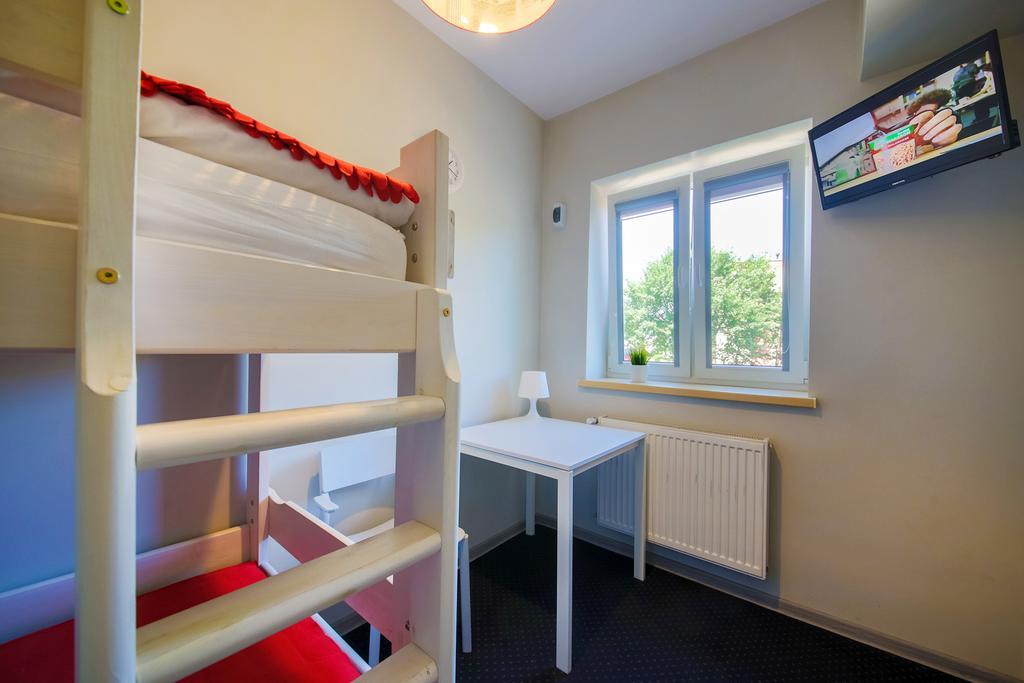 B&M Guesthouse Oświęcim Εξωτερικό φωτογραφία