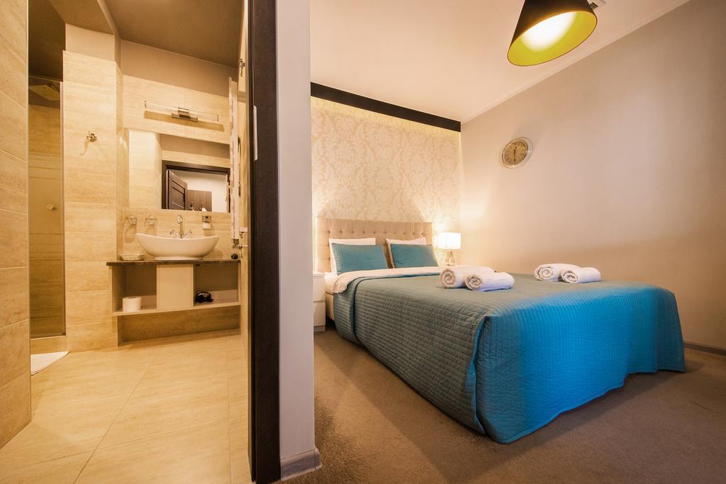 B&M Guesthouse Oświęcim Εξωτερικό φωτογραφία