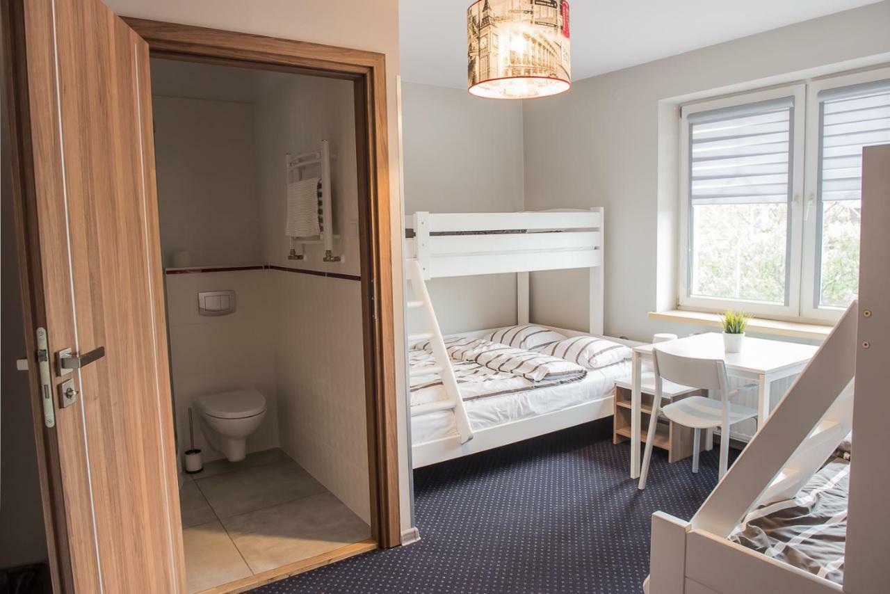 B&M Guesthouse Oświęcim Εξωτερικό φωτογραφία