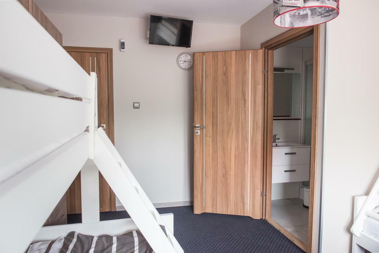 B&M Guesthouse Oświęcim Εξωτερικό φωτογραφία